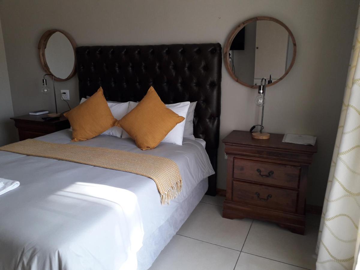 Tuscany Vryburg Экстерьер фото