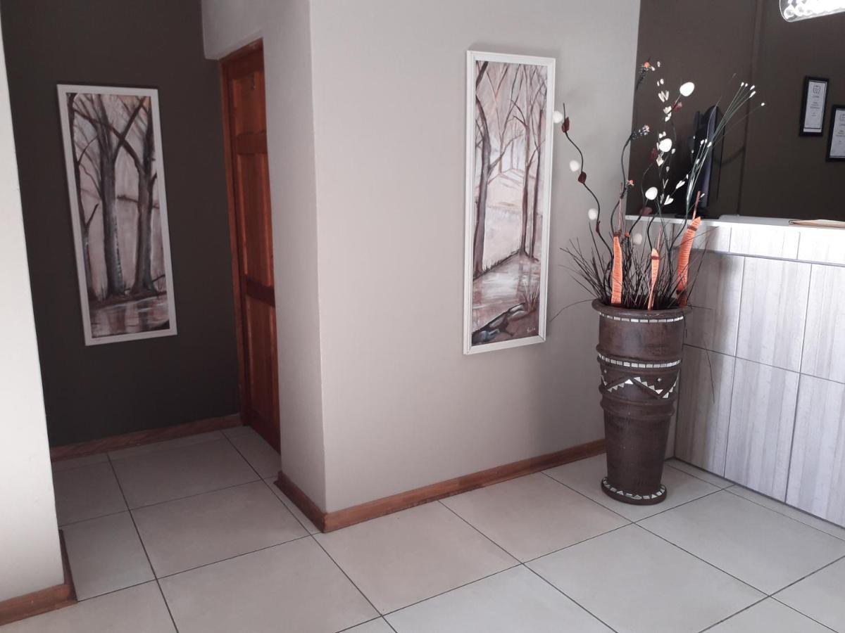 Tuscany Vryburg Экстерьер фото